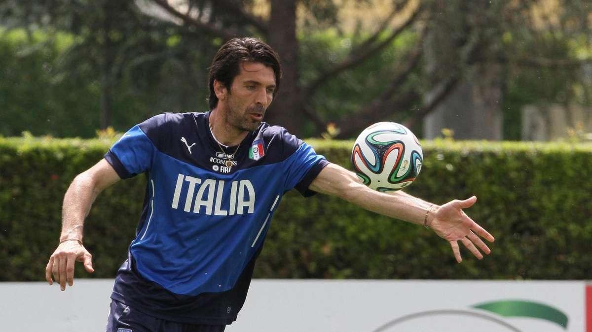 LIVE - BUFFON: "Quando si viene da anni importanti, la speranza di ogni allenatore è  poter continuare il lavoro ed il progetto"
