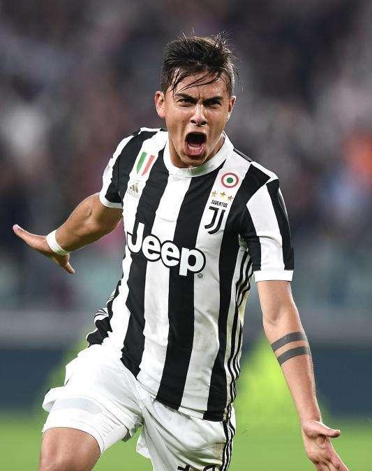 Dalla Spagna: "E' sfida tra Manchester United e Real Madrid per Dybala"