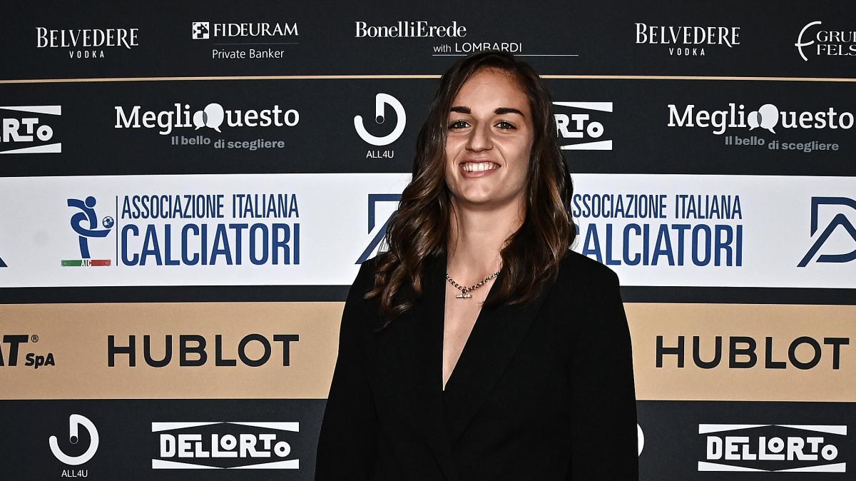 LENZINI su "Instagram": "Grazie al direttore Braghin ed alla società per la stima"