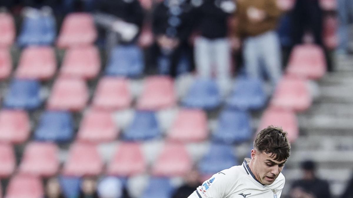 Cagliari a un passo da Maldini, prestito più diritto di riscatto