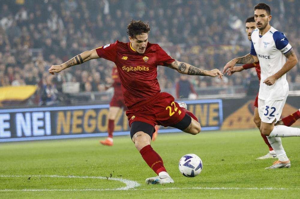 Roma, ritorno in allenamento per Zaniolo in programma domani