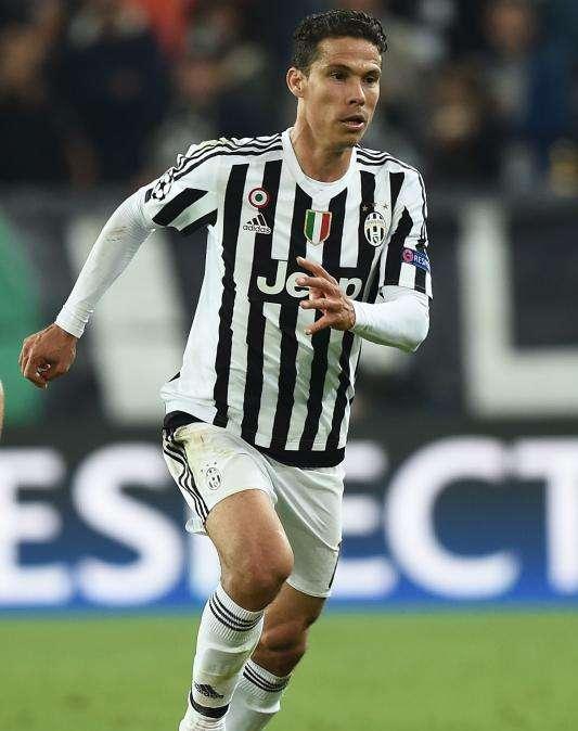 LIVE - HERNANES: "Questo è il posto giusto per puntare a vincere lo scudetto e per andare avanti in Champions. Allegri è un gran comunicatore. Avrei voluto giocare con Zidane, Nedved e Del Piero"