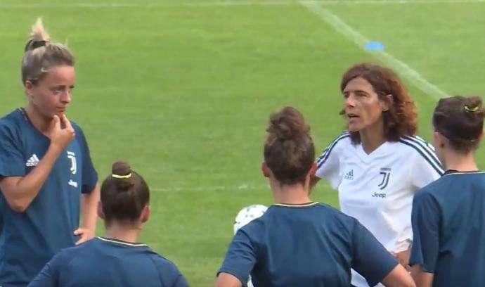 Juventus Women, mister Guarino: "Momento più emozionante quando le ragazze hanno vestito la maglia bianconera. Stiamo facendo buon percorso"