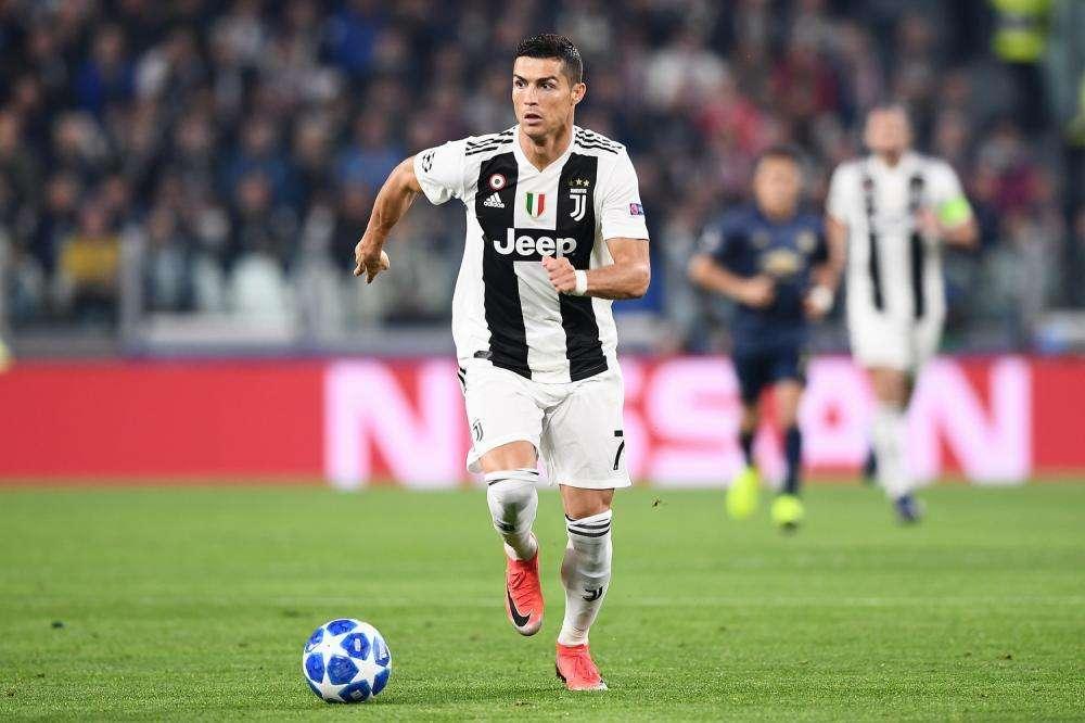 LIVE TJ - JUVENTUS-MANCHESTER UTD 1-2 - Apre CR7, poi uno-due inglese con Mata ed autorete