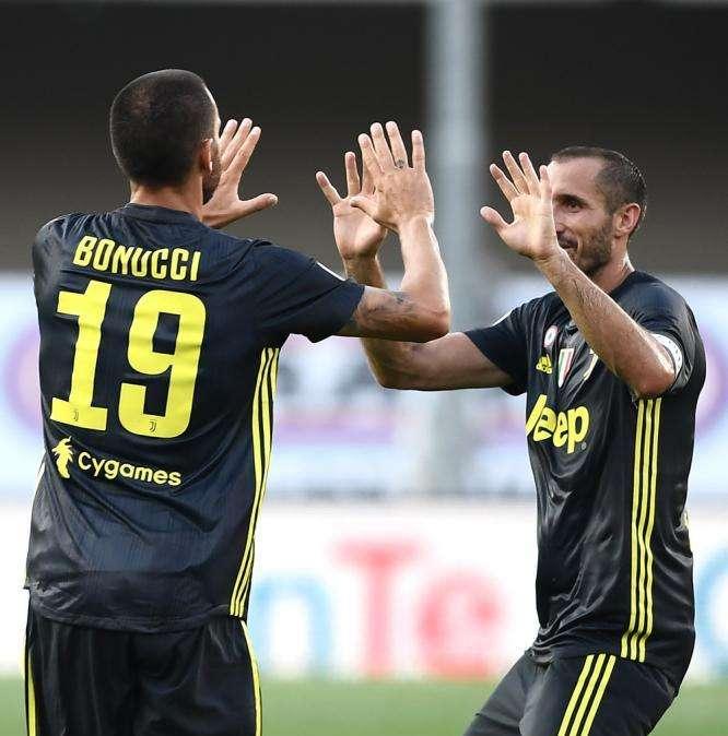 CHIELLINI A SKY: "Per un'ora la peggior Juve dell'anno, il gol ci ha fatto svoltare. Abbiamo caricato molto, ora conta solo vincere"