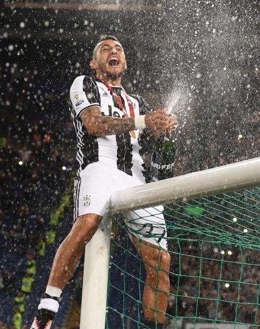 Pereyra, trovato l'accordo con il Napoli: 18 milioni bonus compresi