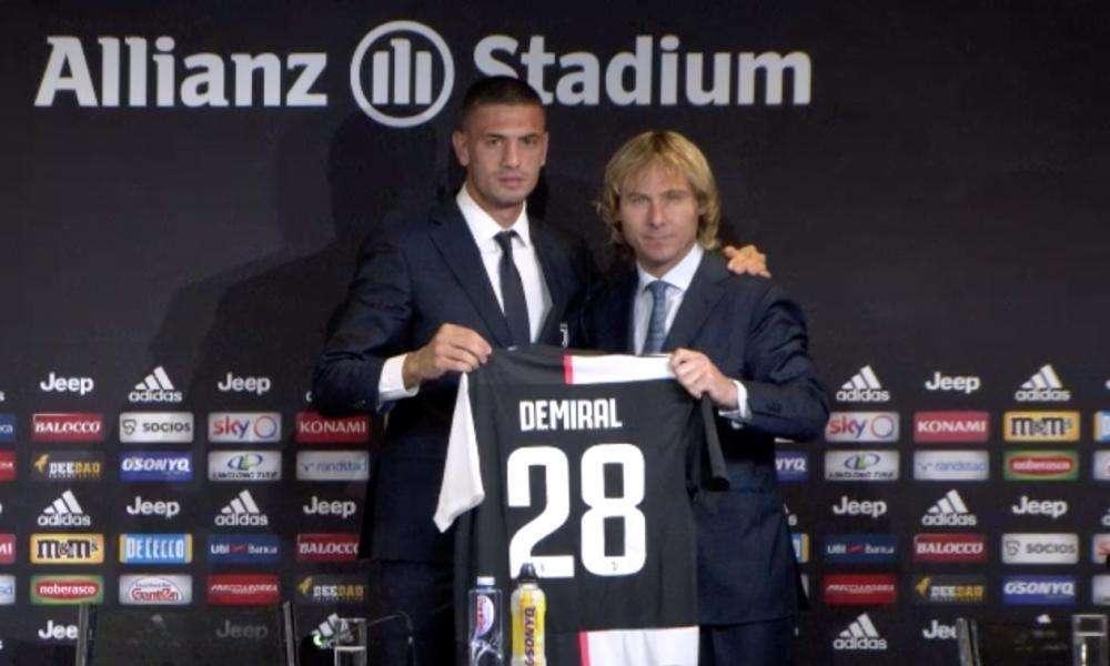 LIVE TJ - DEMIRAL: "Essere qui è un sogno. Paragone con Montero? Un onore. Chiellini un idolo. Ringrazio pubblicamente Emre Can"