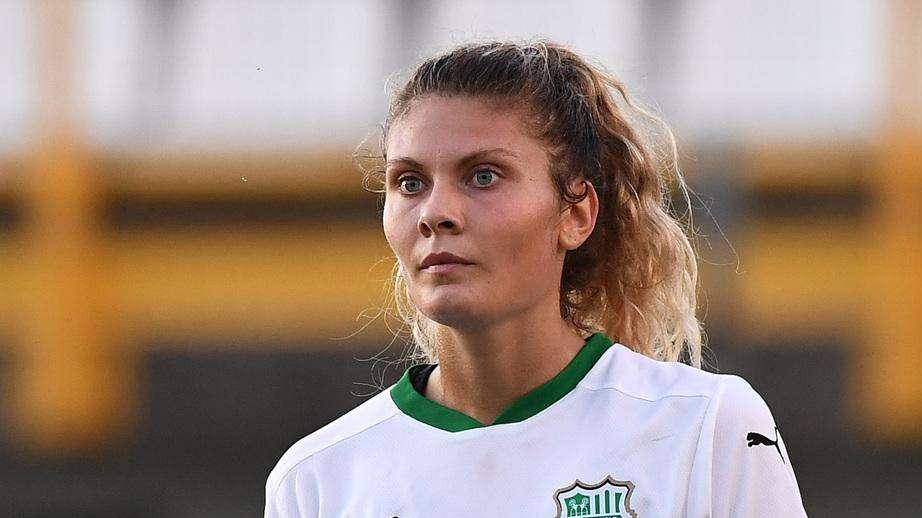 CAMBIAGHI: "L'istinto mi ha portata a tirare calci a un pallone, e ora rappresento l'Italia all'Europeo"