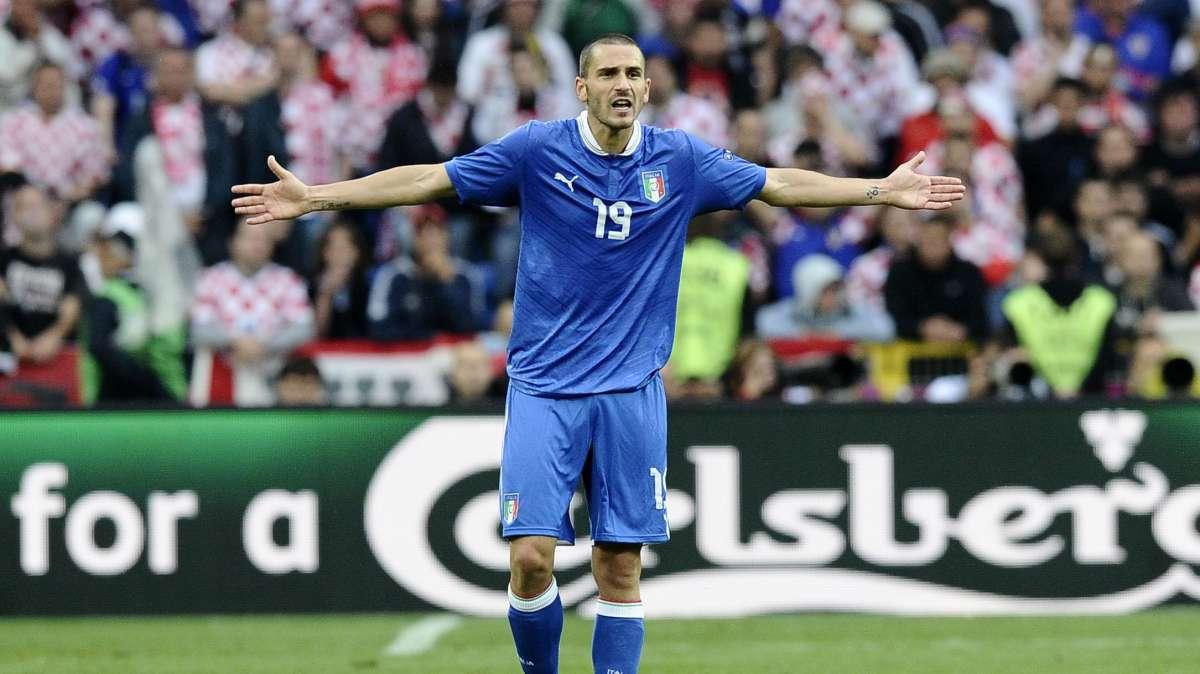 Sconcerti: "Chiellini centrale? D'accordo con Prandelli, Barzagli e Bonucci non si toccano. L'avviso di reato a Leonardo? Io ne ho avuti a decine..."
