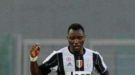 Comunicato Juve: intervento riuscito per Asamoah. Si conferma la stima prognostica stilata inizialmente 