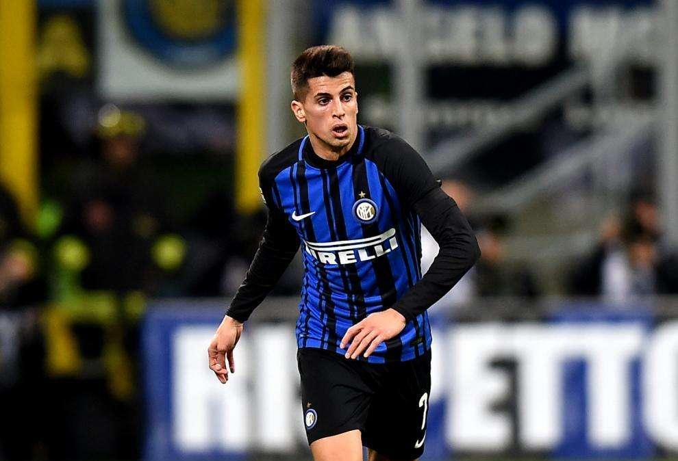 Gazzetta - Juve, Darmian si complica. Resta viva la pista Cancelo