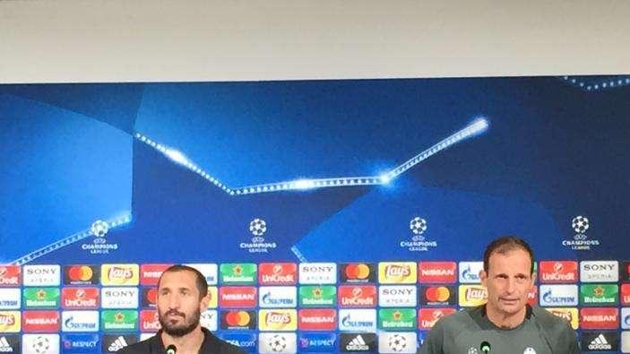 LIVE TJ - ALLEGRI: "Real favorito, ma saremo pronti. Tutta questa negatività mi dà fastidio. Un pensiero alle famiglie delle vittime dell'Heysel". CHIELLINI: "Disponibilità al sacrificio il nostro segreto. Buffon merita Pallone d'Oro"