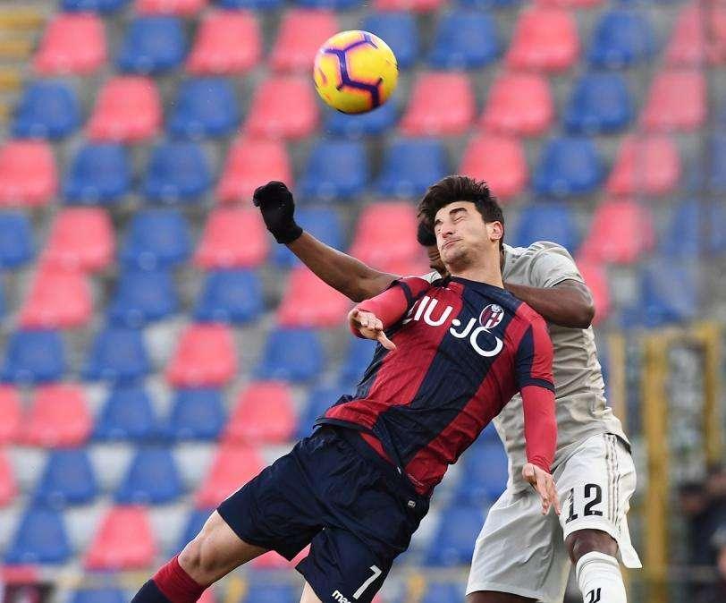 Orsolini: "Il mio futuro? Penso solo alla salvezza con il Bologna"