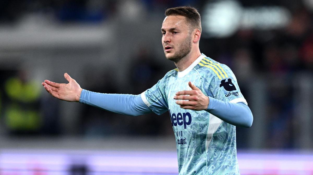 Le grandi manovre della Juventus a centrocampo: Koopmeiners al 90% andrà via. Le ultime sulle ipotesi Bernardo Silva e Ederson