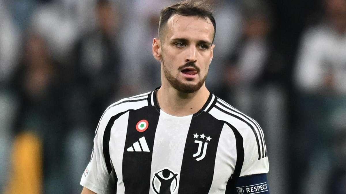 Gatti lascia il campo zoppicante, da valutare le condizioni del difensore