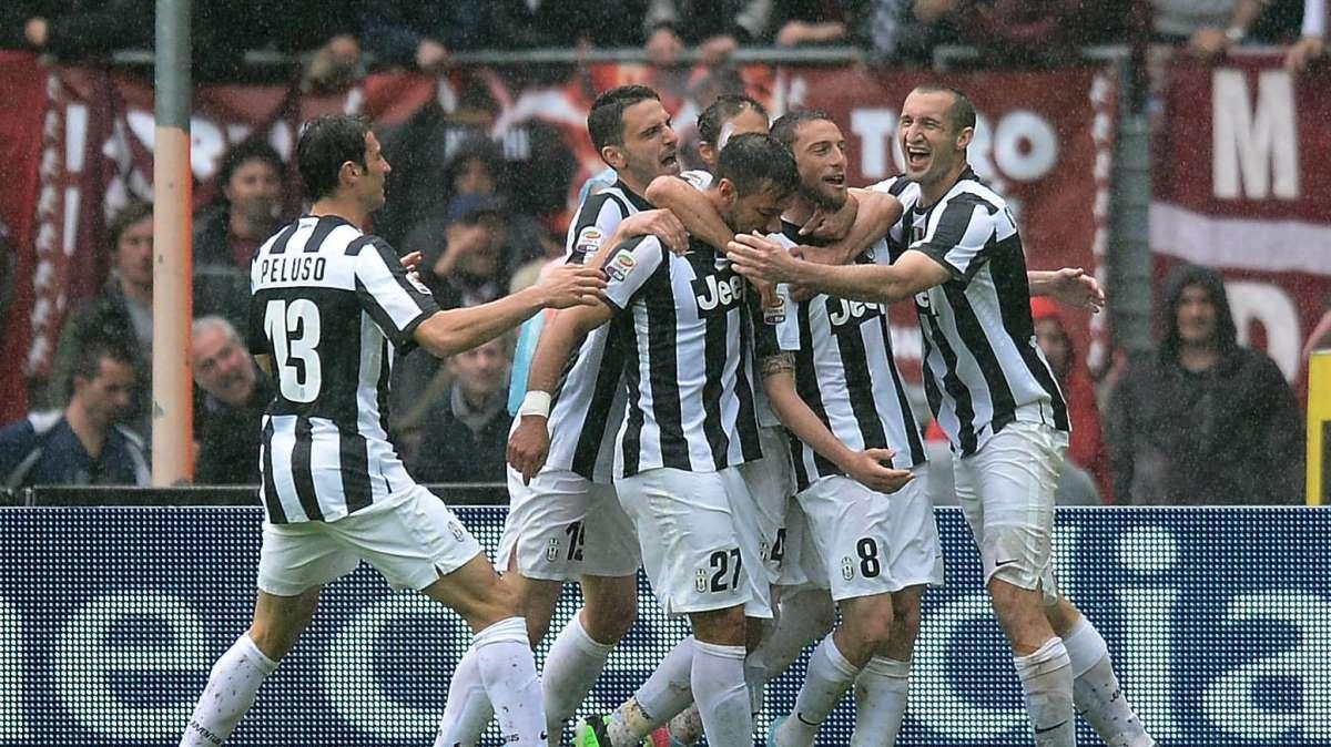 Fabrizio Bocca: "La Juve non festeggia lo scudetto, ma il derby sì. Cio che è successo prima della gara è pura follia"