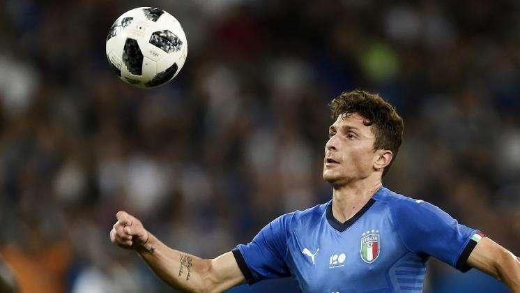 Pedullà: "Juventus, proposto Caldara al Milan nell'affare Bonucci. Higuain sganciato per ora"