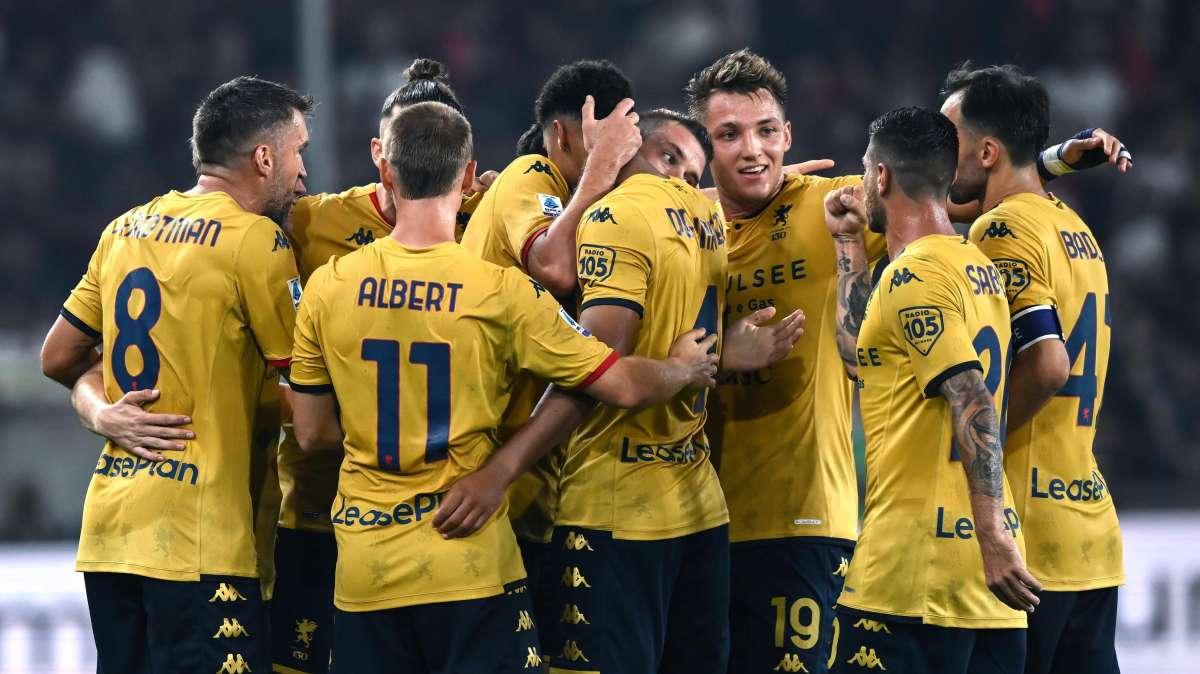 Altro mezzo passo fasso del Napoli: a Marassi è 2-2. La classifica aggiornata