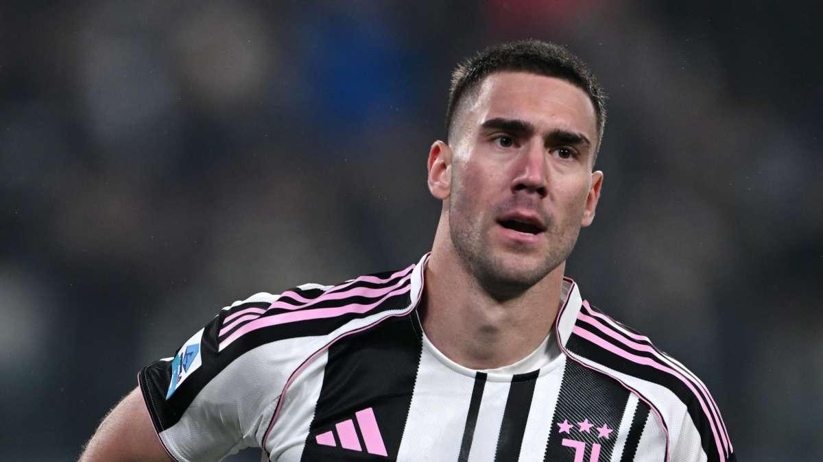 Juve, Spalletti vuole convincere Vlahovic a rinnovare: dipenderà dal serbo