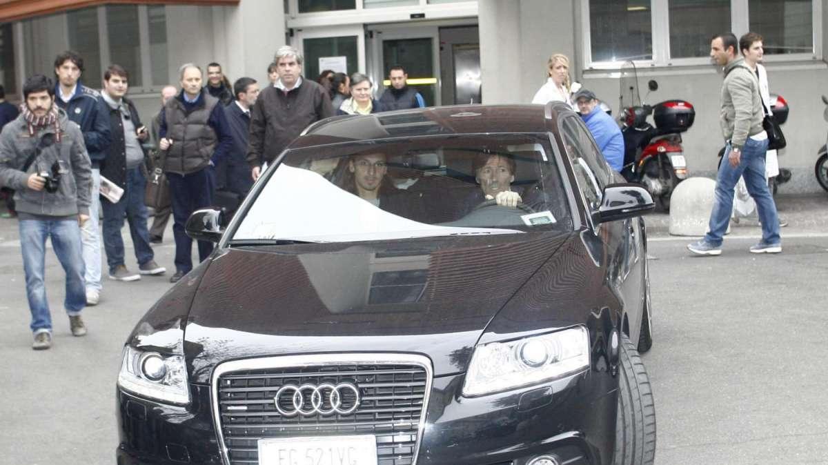 Raiola blocca Ibra: "Non si muove, la società non lo vuole cedere a nessun prezzo. Pogba incedibile"