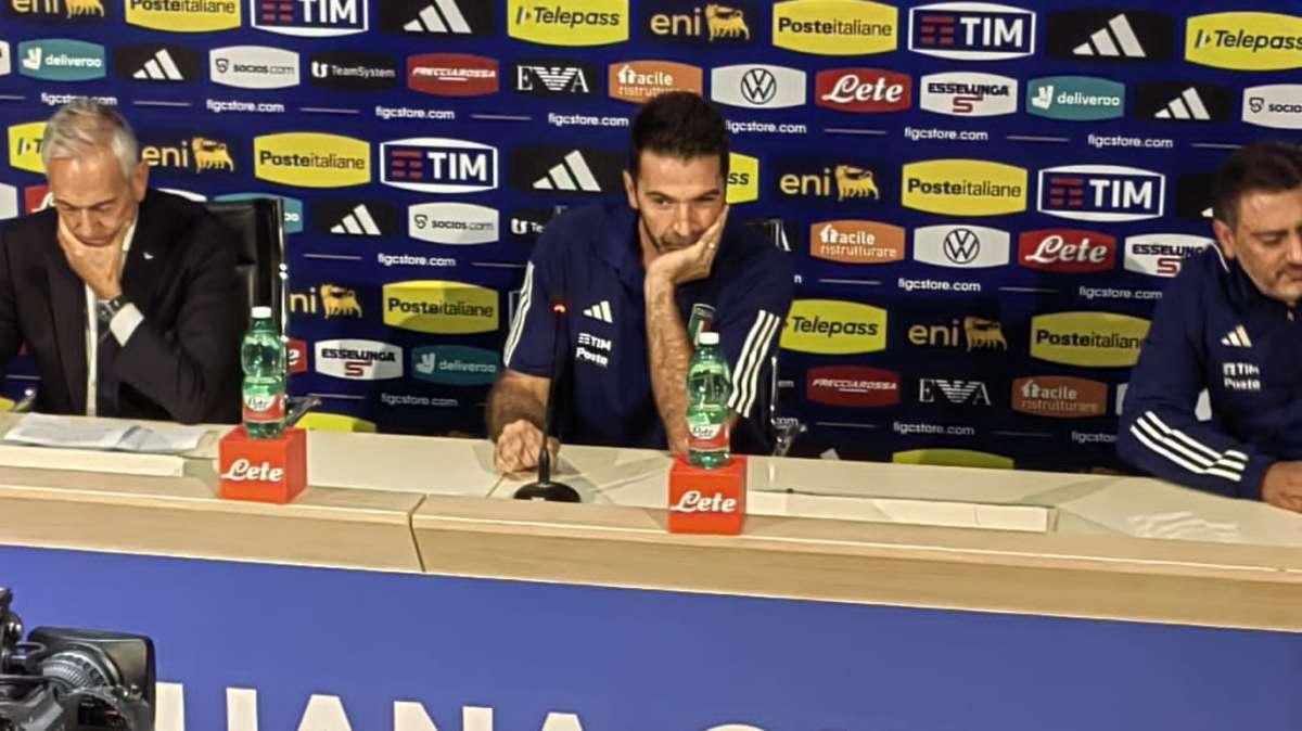 Buffon su Bonucci: "È abituato a lottare, ha fatto una scelta ponderata. Magari non era felicissimo di chiudere così"