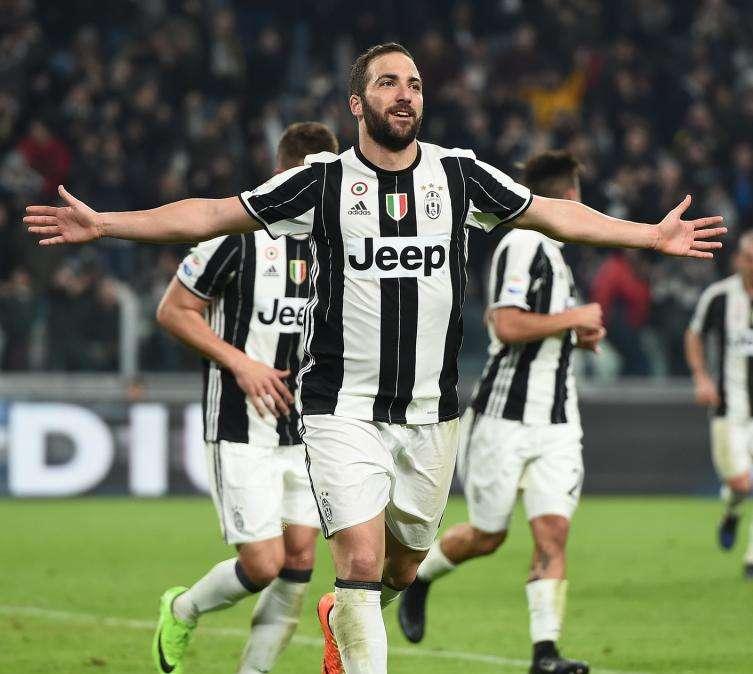 LIVE TJ - JUVENTUS-PALERMO 4-1. Super Dybala, assist e doppietta. Anche Marchisio ed Higuain in gol