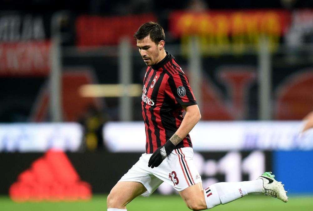 Juve, per la difesa torna di moda Romagnoli: il Milan non lo cede