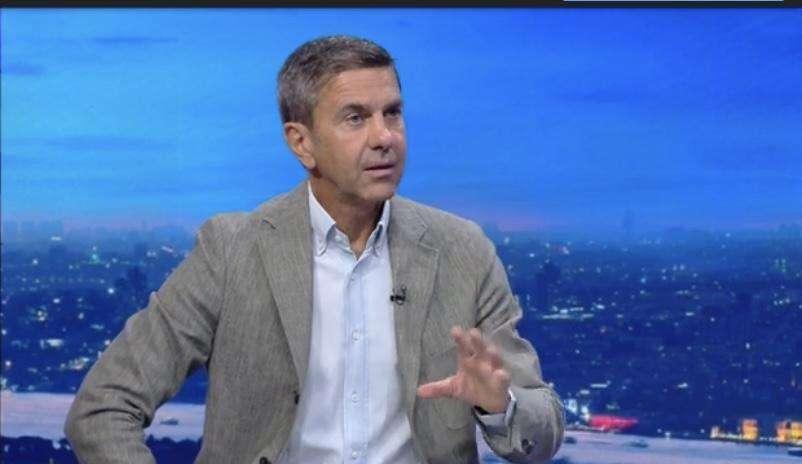 Costacurta, smentita "storica": "Nessuno scontro tra me e Davids al Milan. Lui era scontento..."
