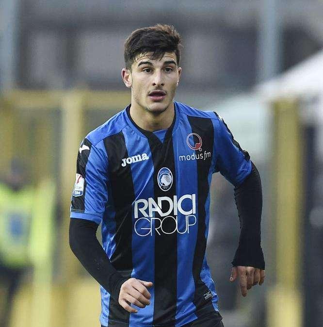 TMW - Orsolini trova poco spazio, la Juve valuta il da farsi a gennaio