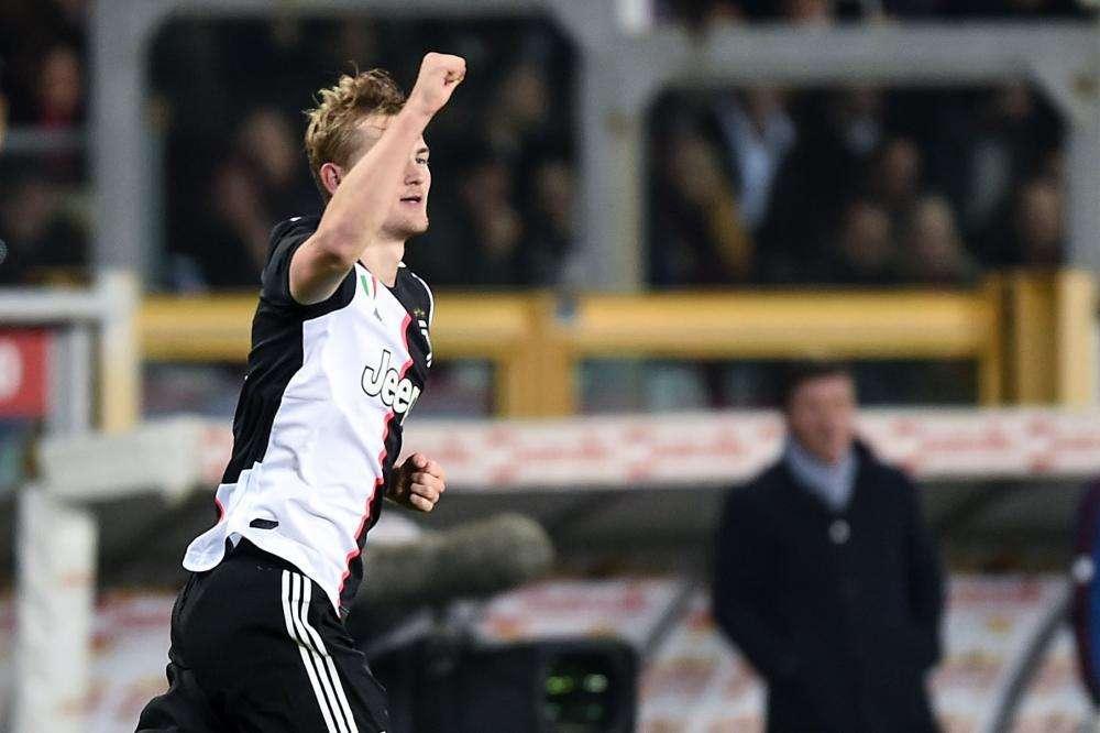 La Stampa - Il bambino d’oro segna una notte speciale 