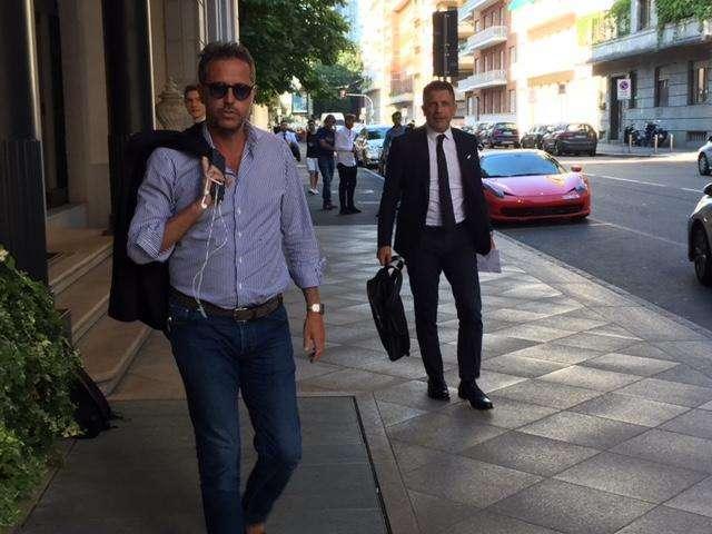 SOTTOBOSCO - Sarri bianconero, aumentano casi gastrite a Napoli. Allarme mercato: mezza Juve in uscita e obiettivi che non convincono. Il maestro dovrà lavorare molto e bene