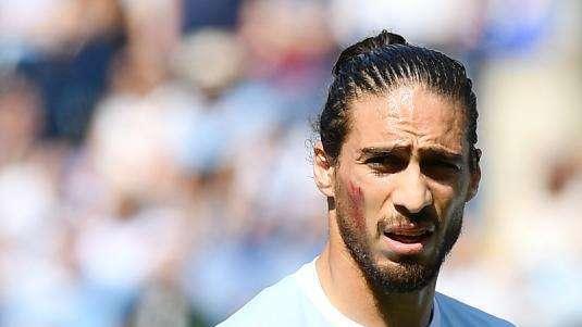 Sky - Accordo raggiunto tra la Juve e la Lazio per Caceres. Il giocatore è a Fiumicino e aspetta di firmare il contratto