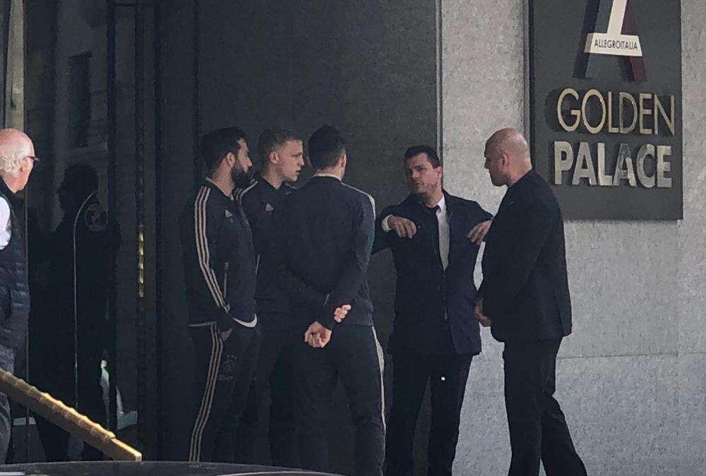 LIVE TJ  - Ajax, passeggiata in centro per alcuni giocatori e lo staff tecnico a poche ore dalla Juventus (FOTO-VIDEO)