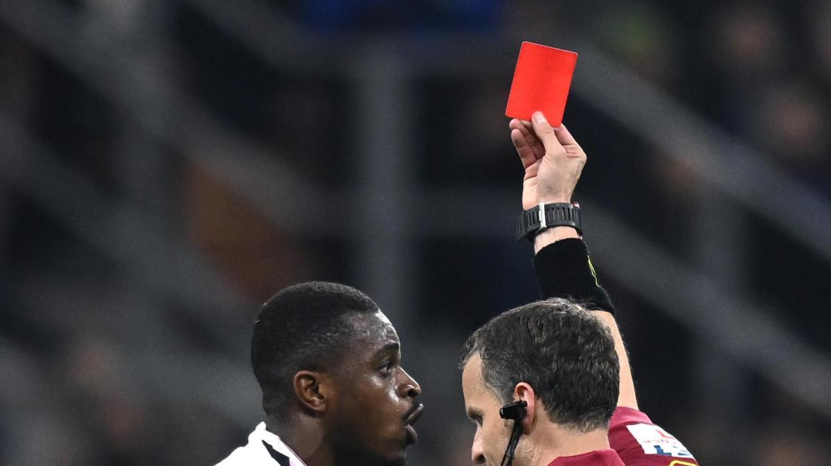 La Juventus ha fatto ricorso per la squalifica di Kalulu: richiesta respinta, ma la società ha chiesto la grazia a Gravina 