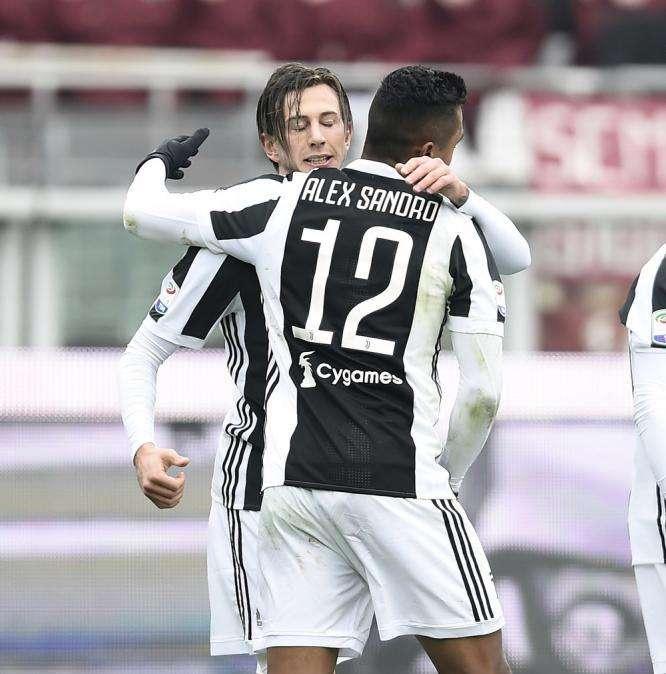 LIVE VINOVO - Juve a riposo. In settimana attese novità su Bernardeschi. Chiellini e Alex Sandro puntano la Champions 