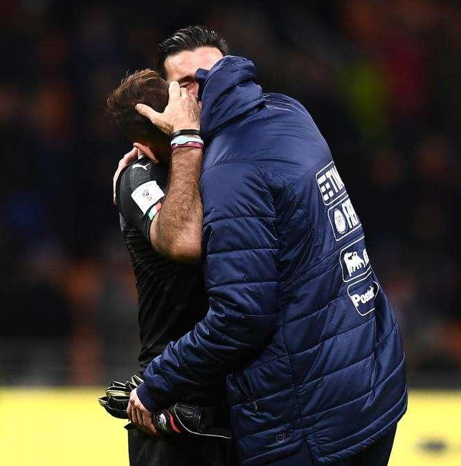 La Stampa - Donnarumma potrebbe lasciare il Milan 