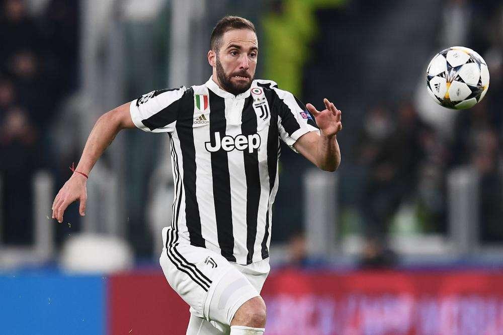 HIGUAIN a Marca: "La Juve non si arrende mai, ora avanti passo dopo passo: vogliamo vincere tutto. Su Dybala, il Mondiale e le critiche..."