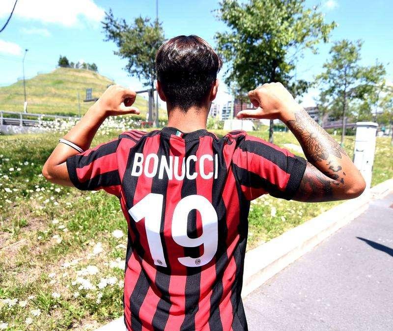 COMUNICATO JUVE: "Grazie di tutto, Leo". Il Milan verserà 42 milioni in tre esercizi