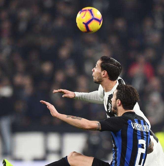 DE SCIGLIO SU INSTAGRAM: “Vincere il derby ha sempre un gusto particolare...3 punti importantissimi arrivati con testa e cuore”