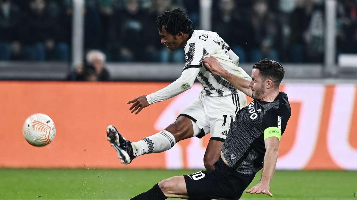 Corriere di Torino - Cuadrado vuole restare alla Juve, spiragli per il rinnovo?