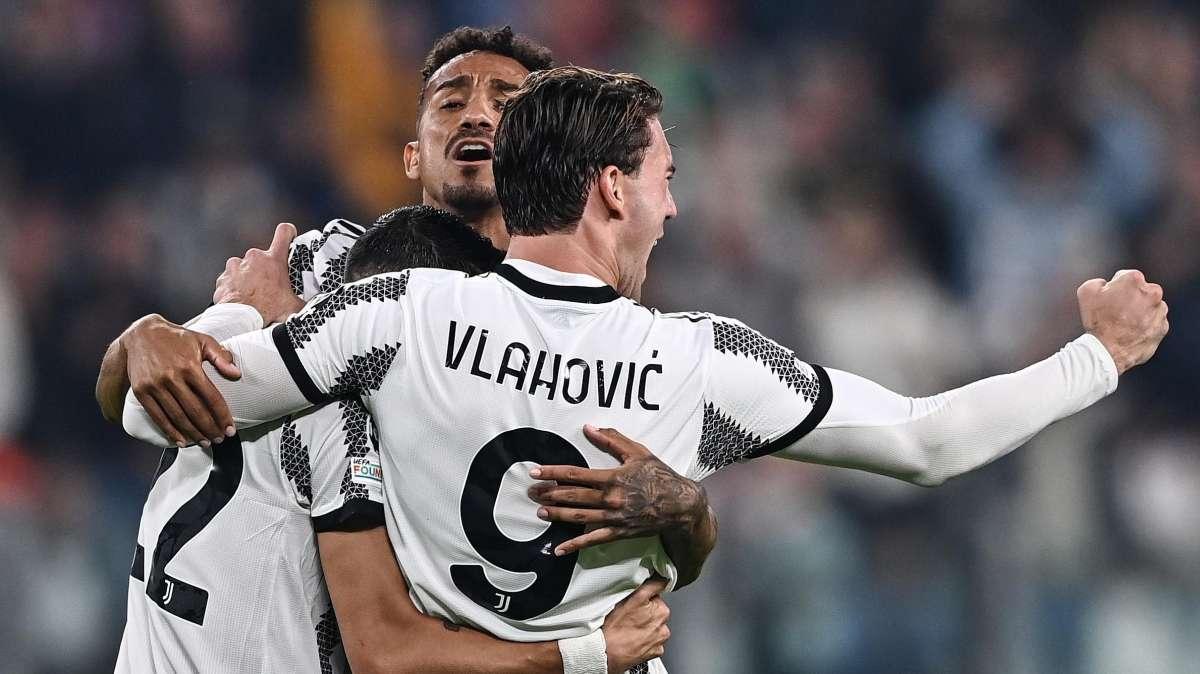 La Stampa - Vlahovic torna a casa con un gol ma senza sorriso 