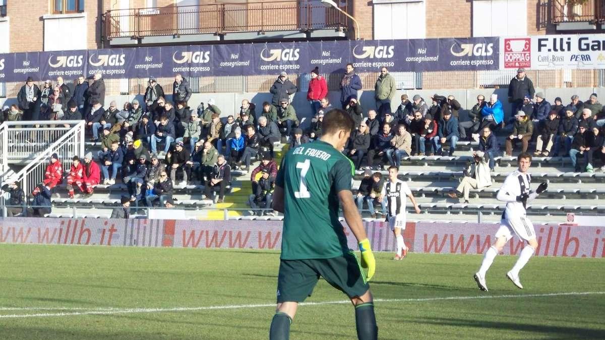 Juve, i giovani Minelli e Del Favero verso il Cosenza