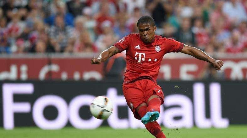 ESCLUSIVA TJ - Antonello Cuccureddu: "Douglas Costa ha qualità importanti, darei fiducia a Lichtsteiner come titolare. Bernardeschi? A Torino tutto altro ambiente"