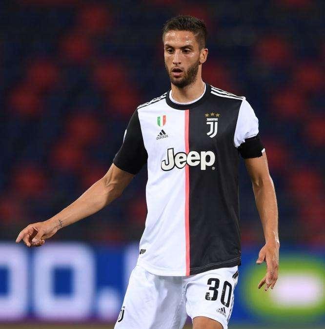 Dalla Spagna - Juventus, il centrocampo guardando al futuro 