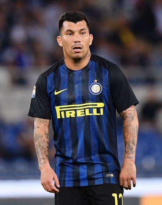 La Juve paga Medel al Boca Juniors