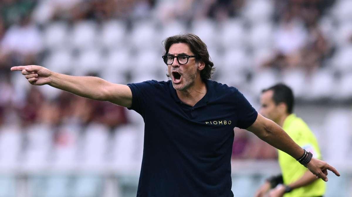 LIVE TJ - VANOLI in conferenza: “Abbiamo interpretato bene la partita dal punto di vista tattico”