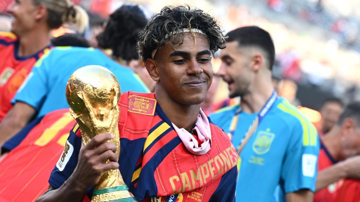 De La Fuente e il Pallone d'oro: "Yamal può vincerlo, ma manca Oyarzabal tra i candidati"