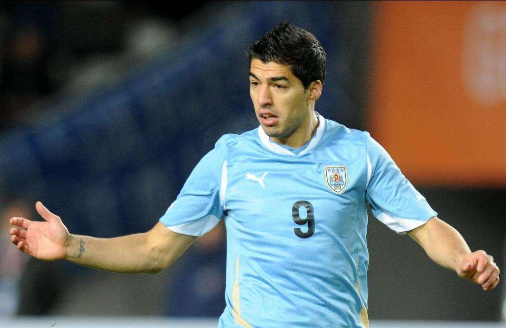 Dall'Uruguay insistono, Juve su Suarez 