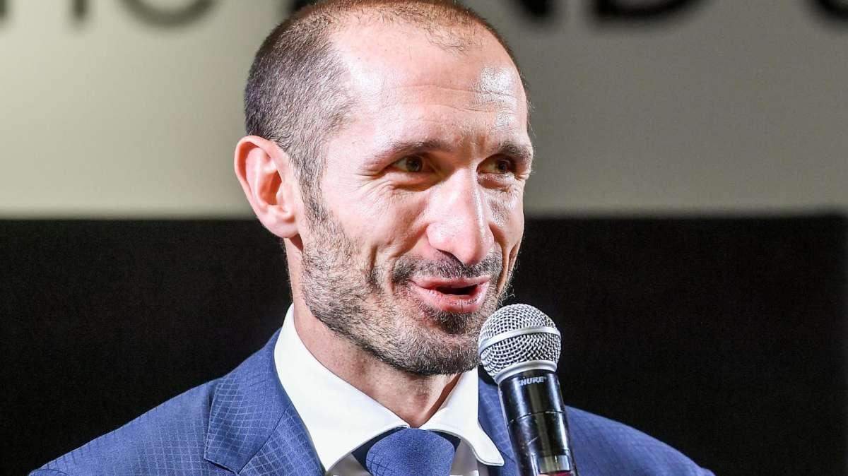Della Valle (Gazzetta): "Vertice d'urgenza tra Elkann, Chiellini e Comolli"