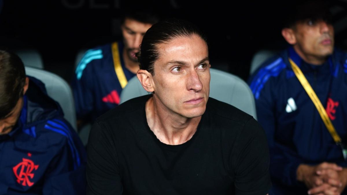 Chelsea all'ennesimo cambio, Filipe Luis favorito per la panchina